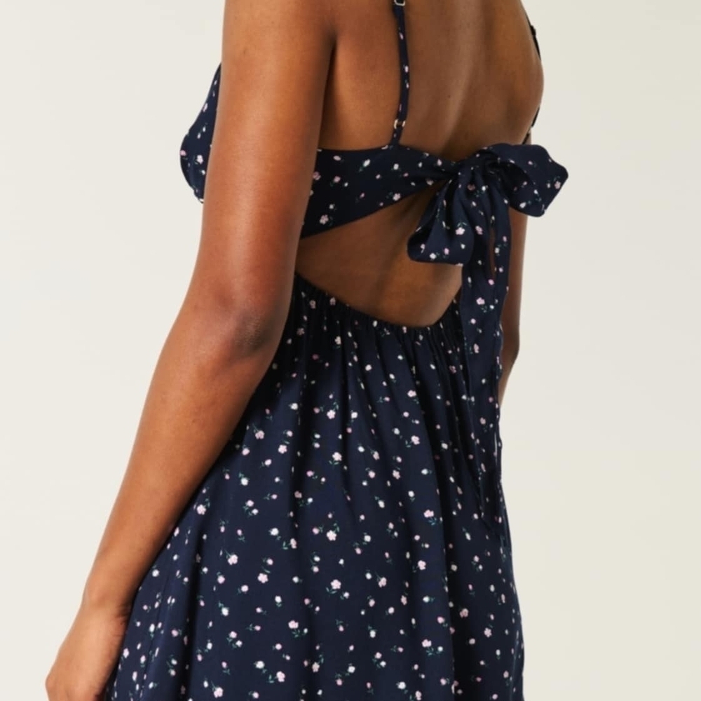 Hollister Floral Lace-Trim Nightgown - Picture 3 of 6